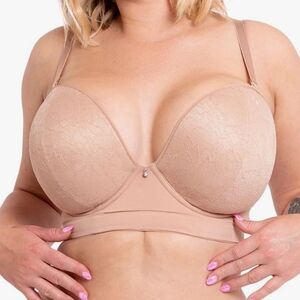 Cutvy Kate 38J/38G Chic Lace Super Plunge Strapless Women's Bra in Beige New